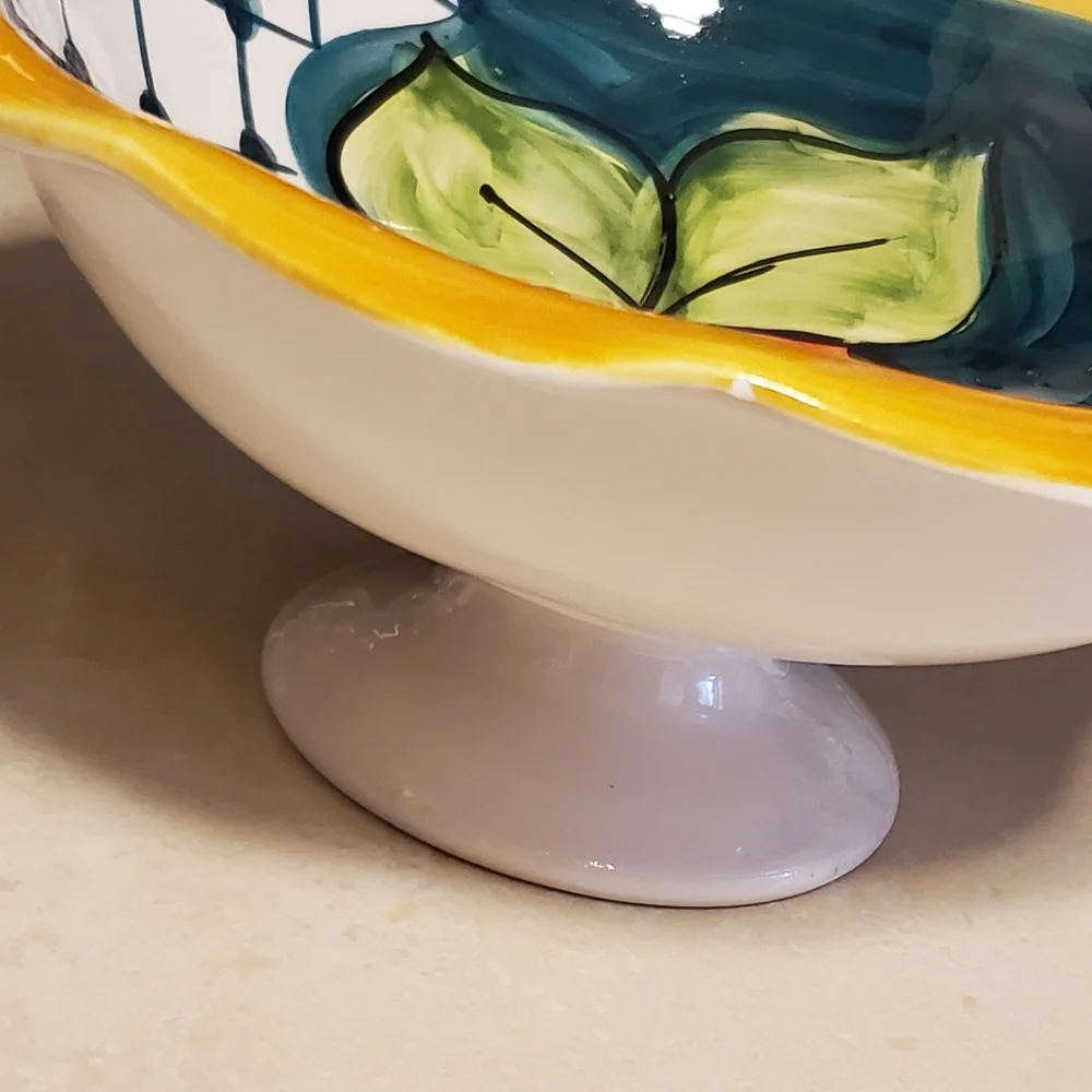 N/A mexican pottery